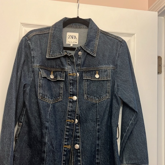 Super cute Zara jean dress! - Picture 5 of 7